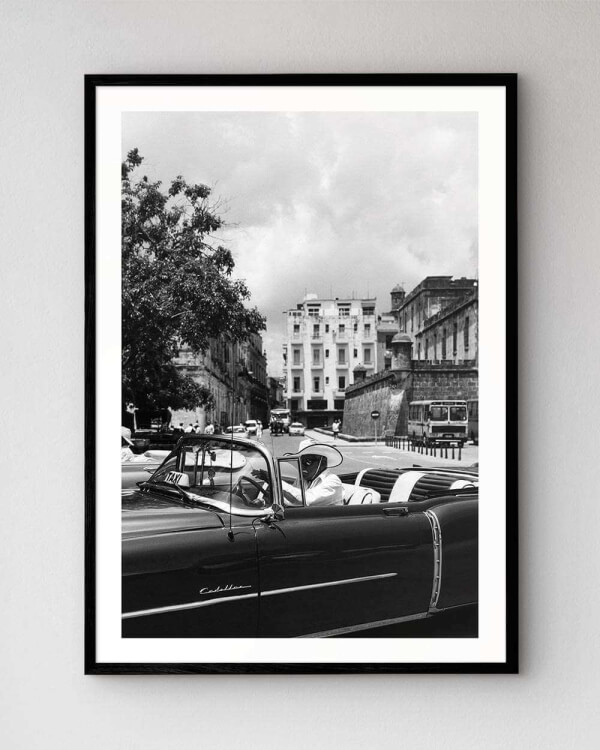The artwork Taxi Driver mounted in our high-quality wooden frame in black.